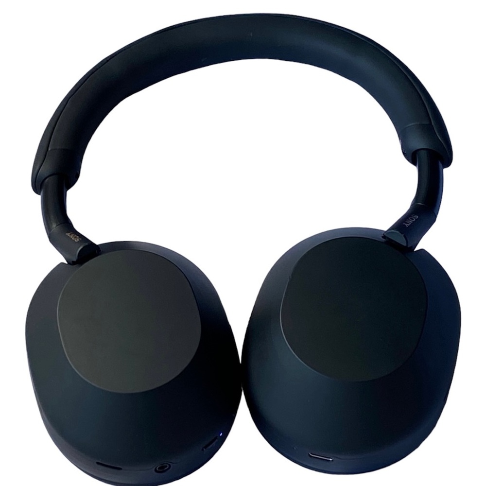 Sony - WH-1000XM5 Wireless Noise-Canceling Over-the-Ear Headphones - Black